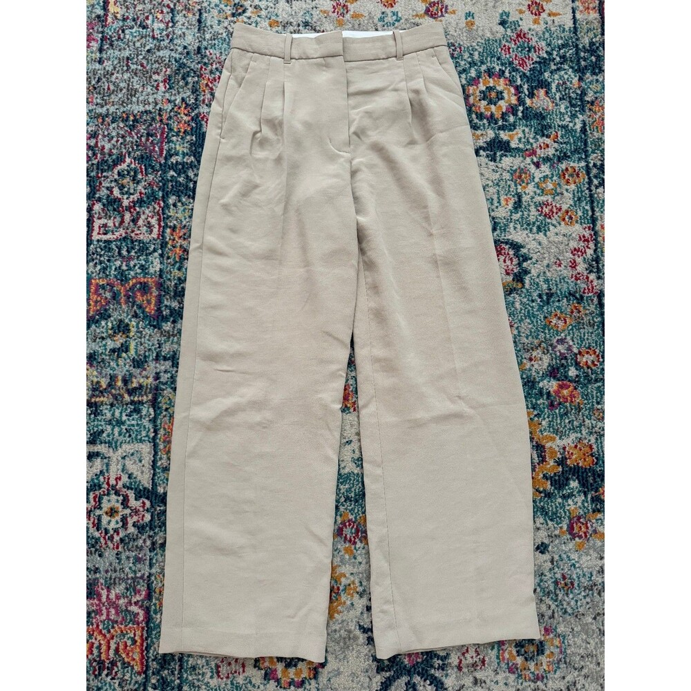 Aritzia Wide Leg Pants in Light Beige/Cream